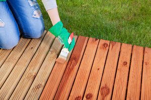 Tips for staining or painting your deck